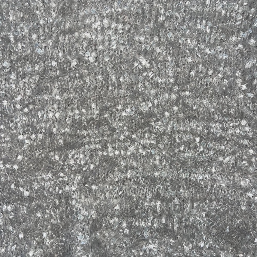 Sweater - Picture 4 of 4
